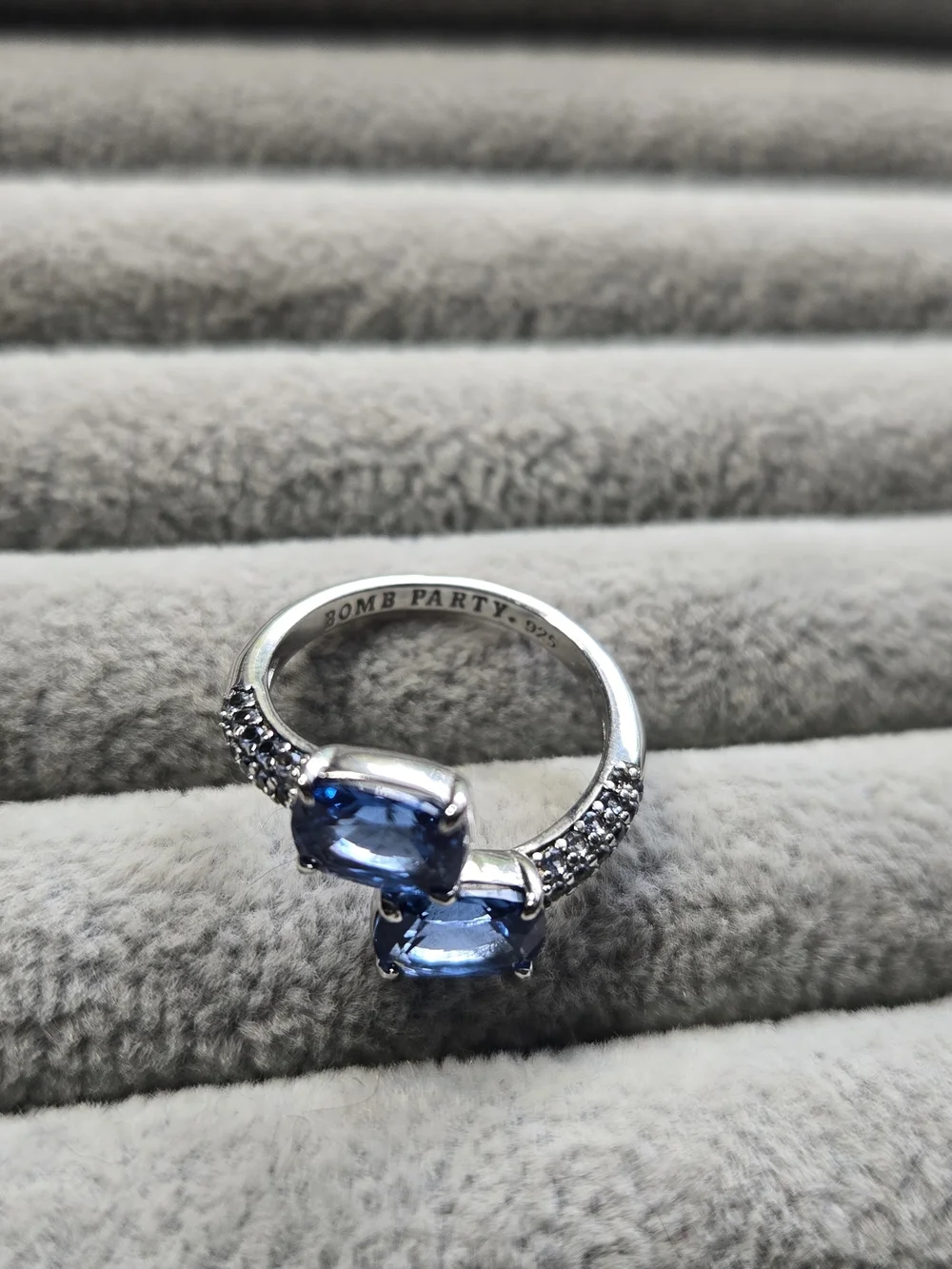 925 Sterling Silver Size 7 Blue Topaz Bomb Party Ring